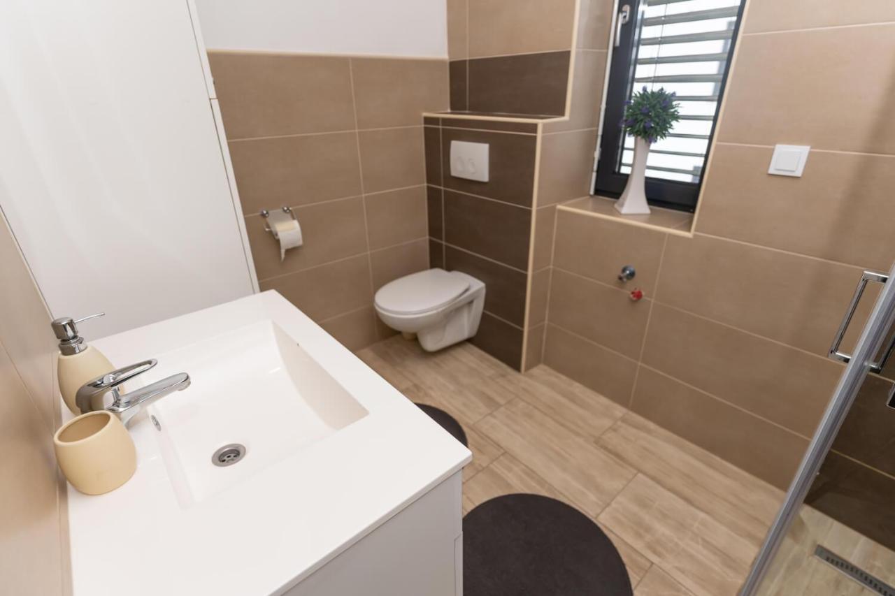 Apartments Sunrise بانوفيتشي المظهر الخارجي الصورة