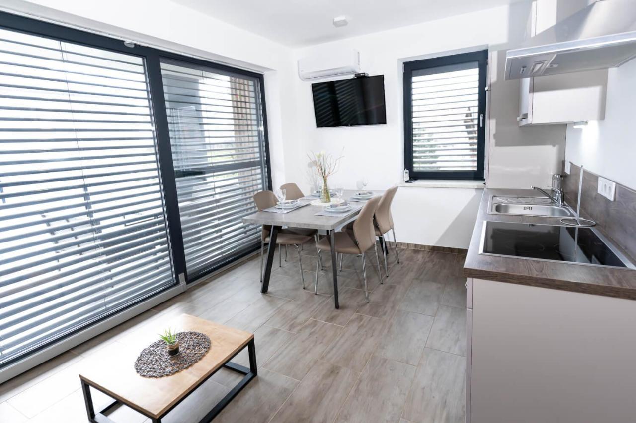 Apartments Sunrise بانوفيتشي المظهر الخارجي الصورة