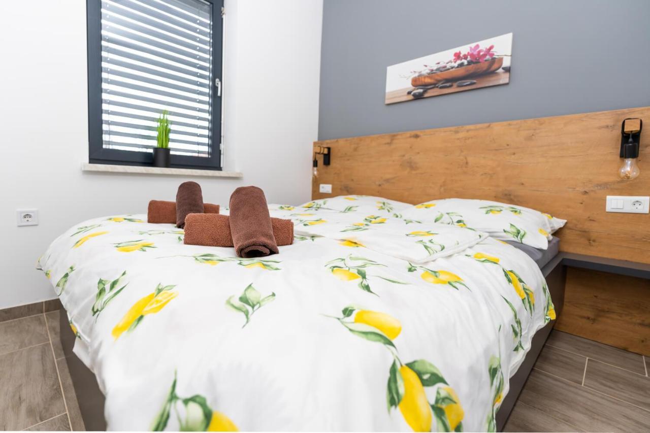 Apartments Sunrise بانوفيتشي المظهر الخارجي الصورة